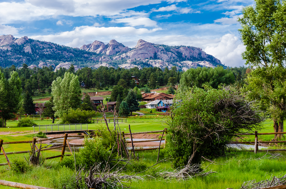 Featured image of Best Time to Visit Estes Park