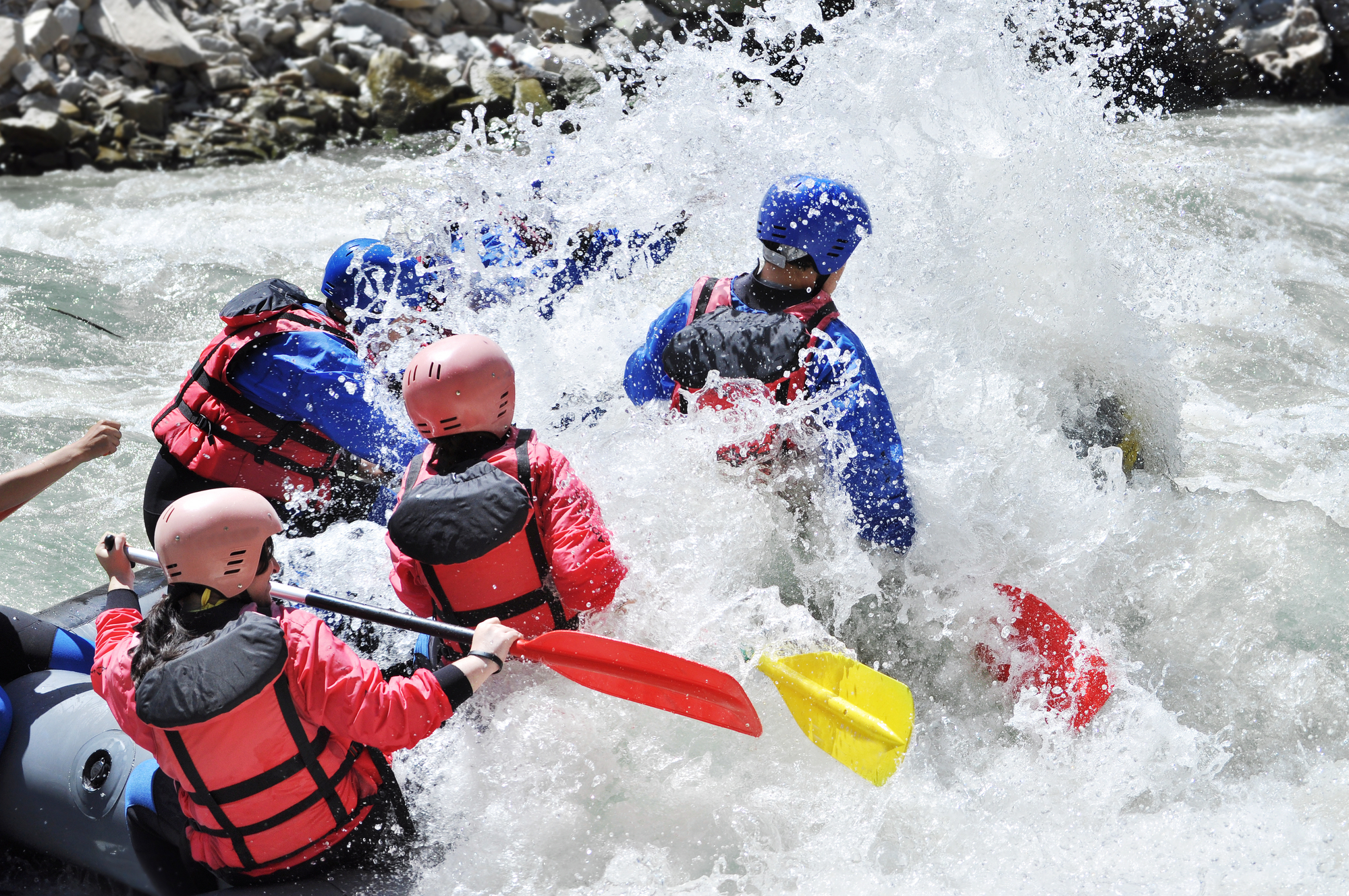 Featured image of white water rafting in Estes Park